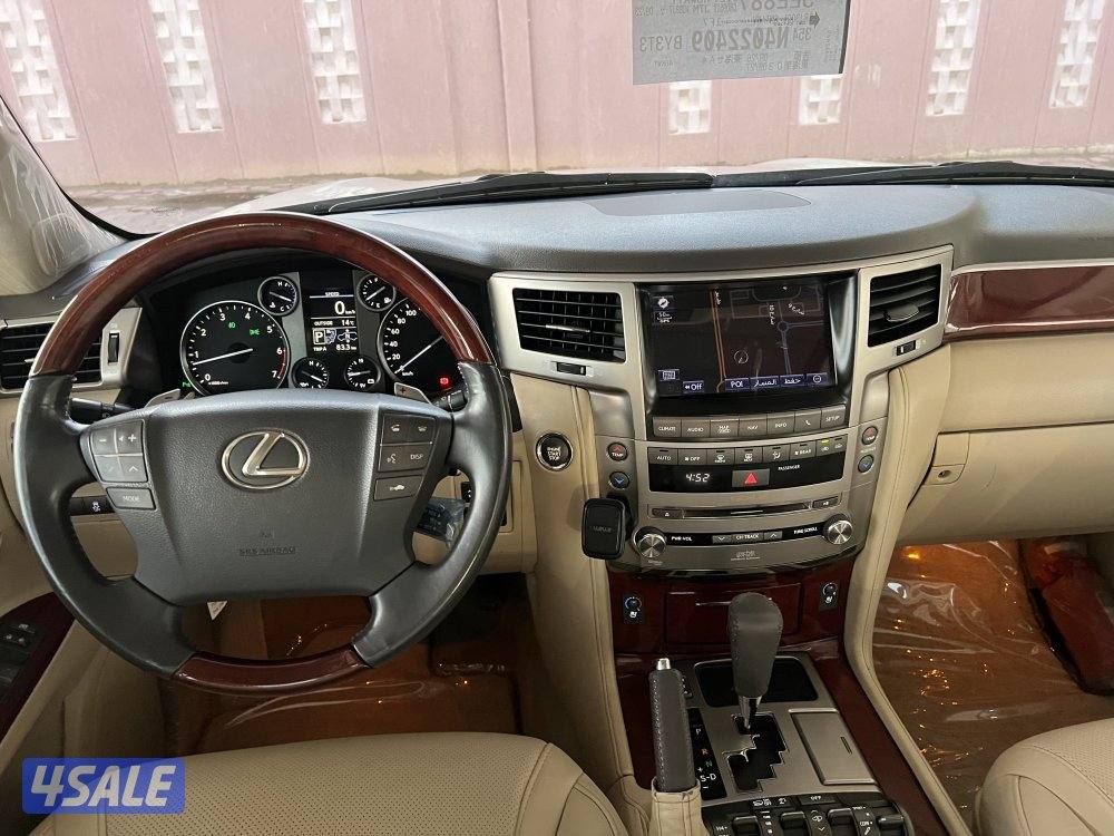 لكزس LX 570 شرط الفحص6