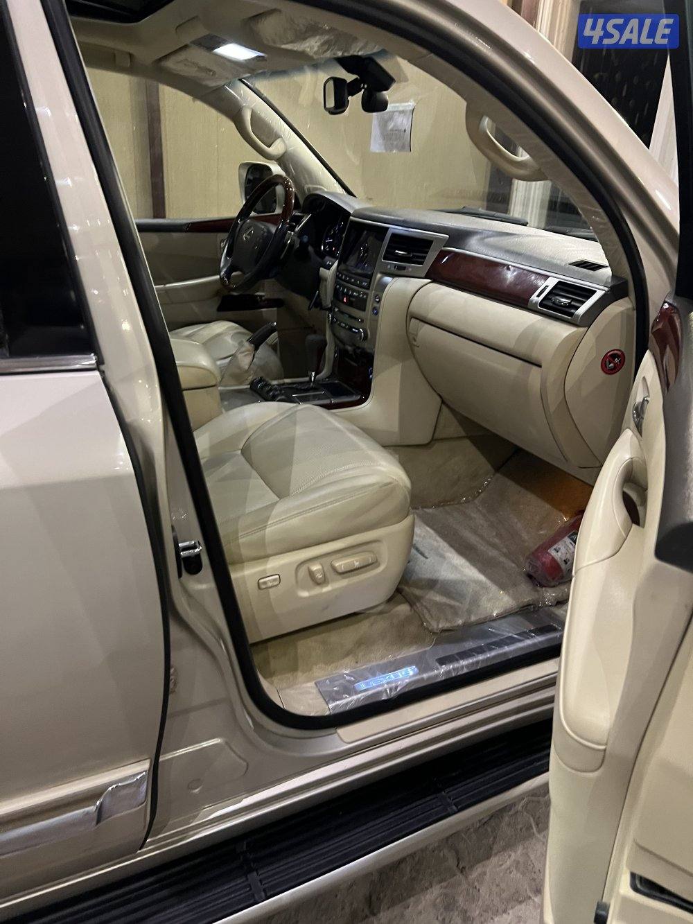 لكزس LX 570 شرط الفحص9