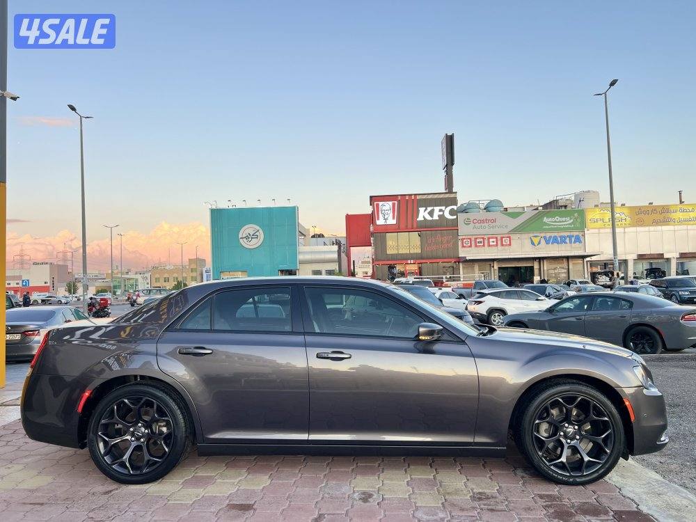 للبيع كرايزلر C300 Sموديل 20214