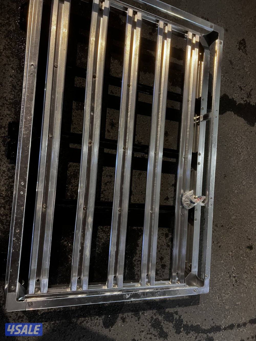 للبيع سلة لاند نظيفة جداً غير مستعملة و بحالة الوكالة3