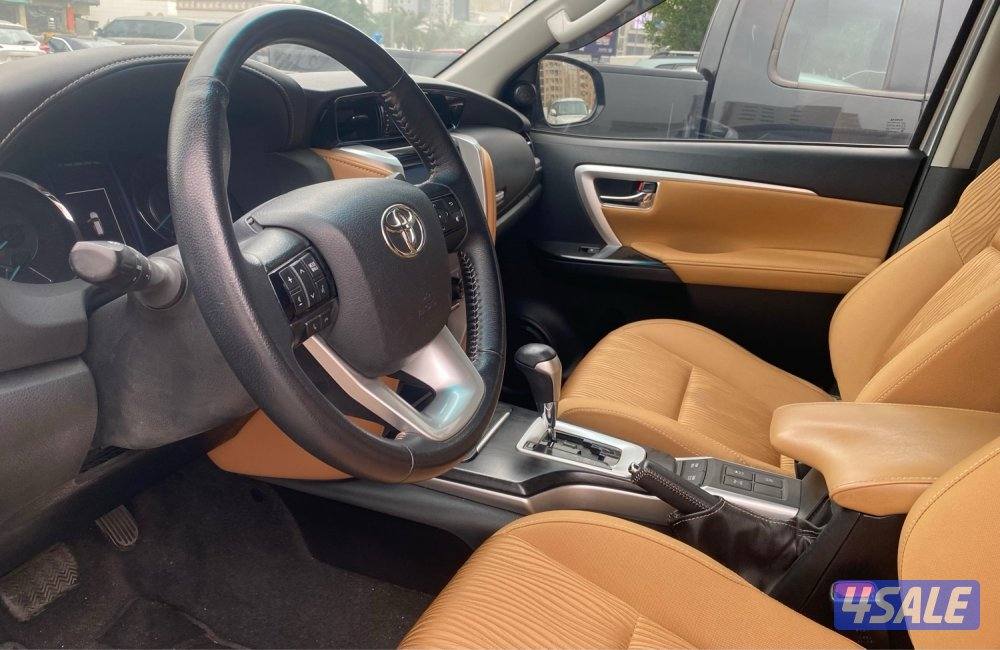 تويوتا فورتنر2020 عداد58 الف سيرفس منتظم وارد الوكاله 6 سلندر دبل قير2