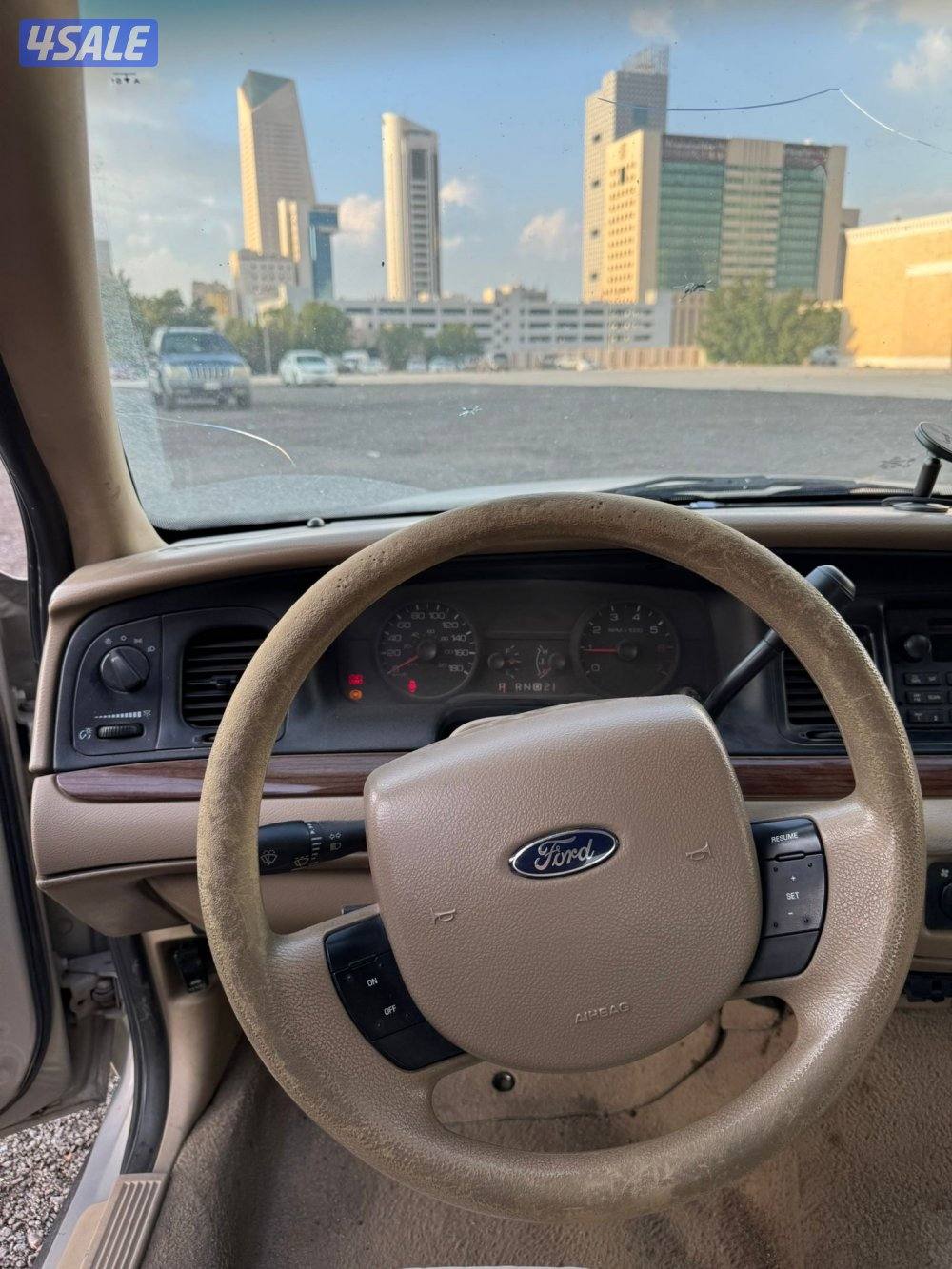 فورد فكتوريا0