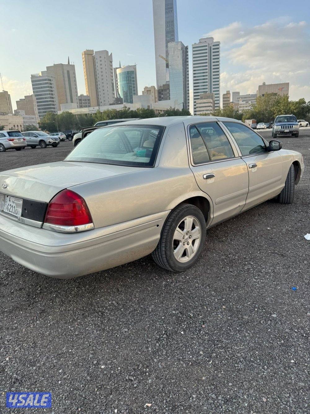 فورد فكتوريا3