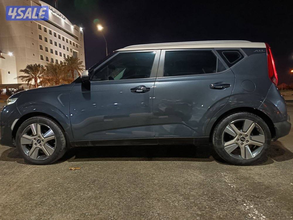 كيا سول 2020 وكاله بصمه تحكم سكان كامره رنج 18بحاله ممتازه عداد/700