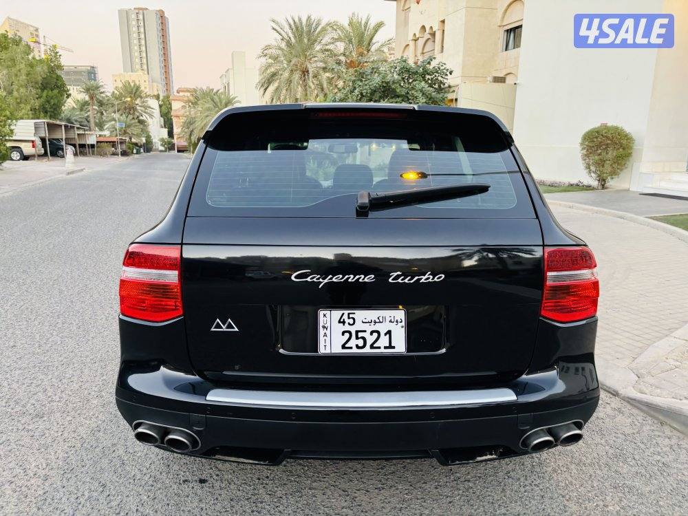 Porsche Cayenne Turbo model 20082