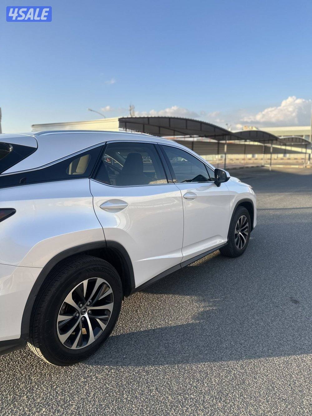 جيب لكزس RX موديل20211