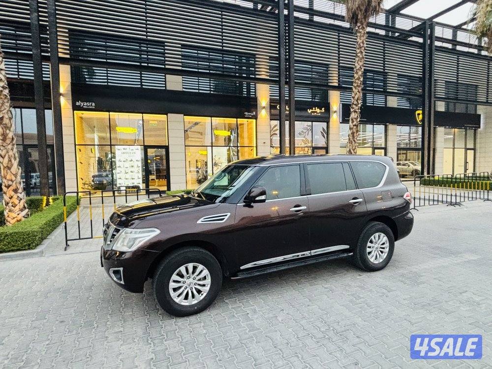 Nissan Patroal model 2017 Full option5