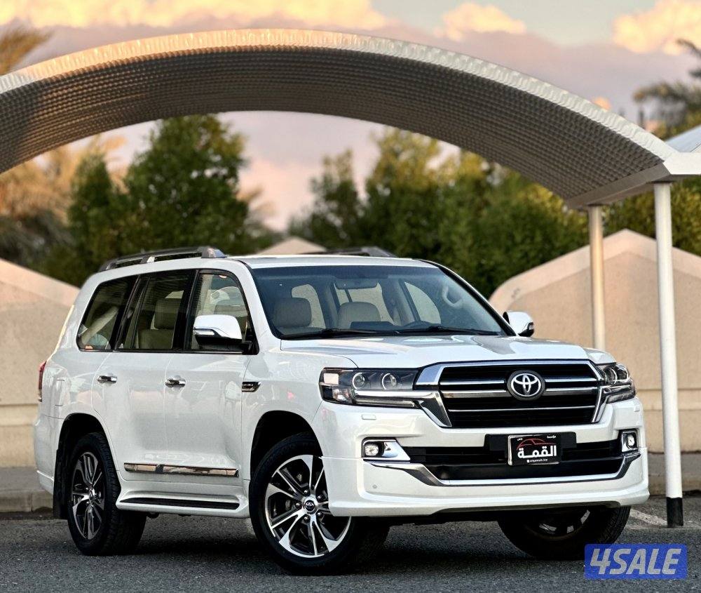 معرض القمة🚩4