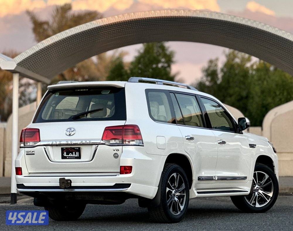 معرض القمة🚩6