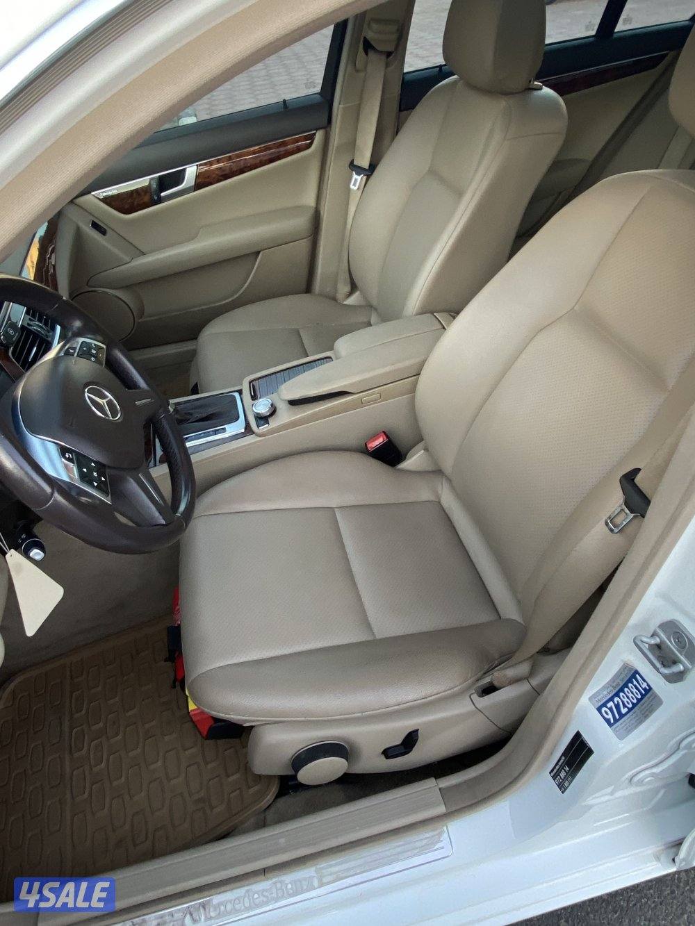 للبيع مرسيدس C200 بانوراما بحالة ممتازة جداً9