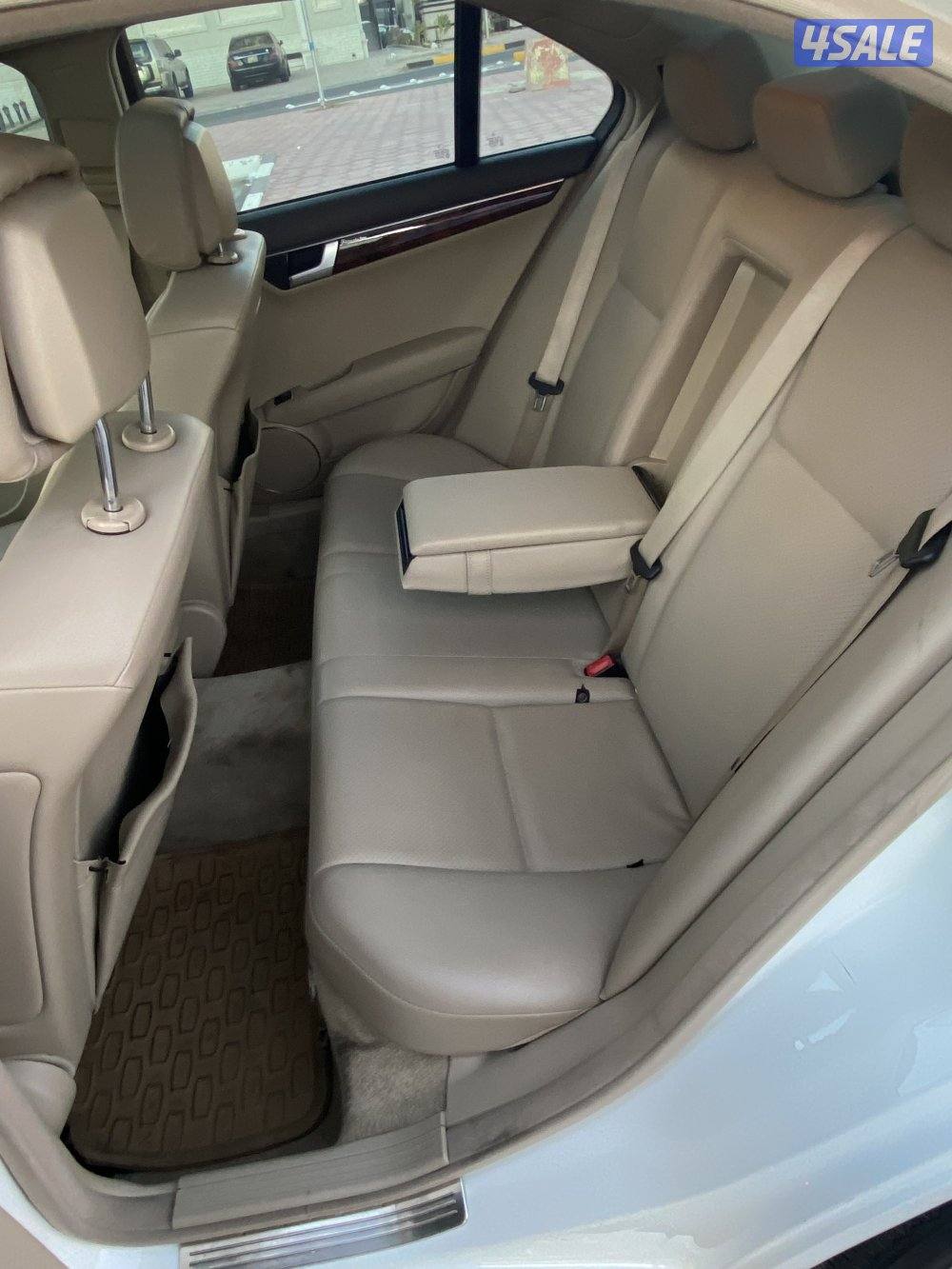 للبيع مرسيدس C200 بانوراما بحالة ممتازة جداً10