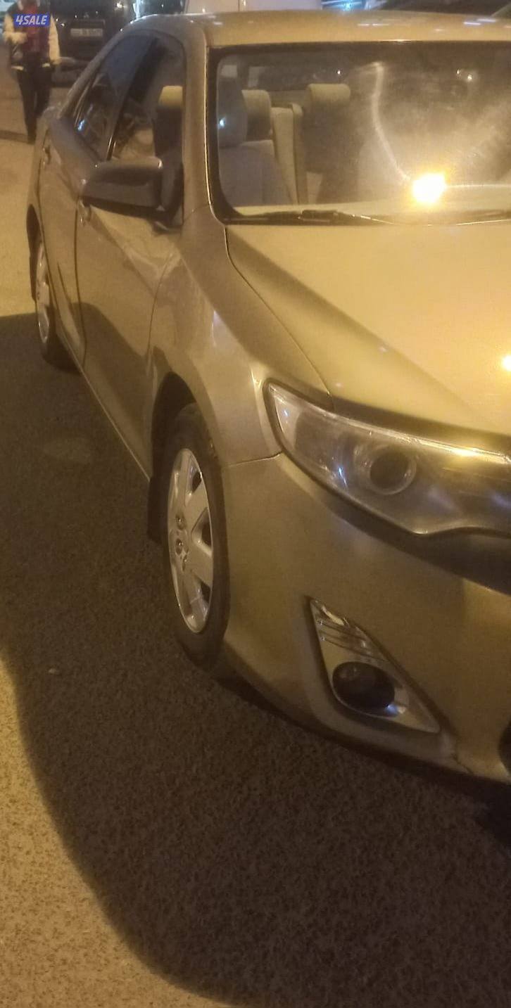 سيارة كامري ٢٠١٤ عداد ٢٤٥ GL السياره نظيفه البيع لعدم الحاجه5