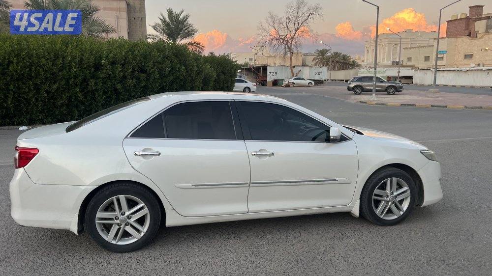 للبيع كامري 20152