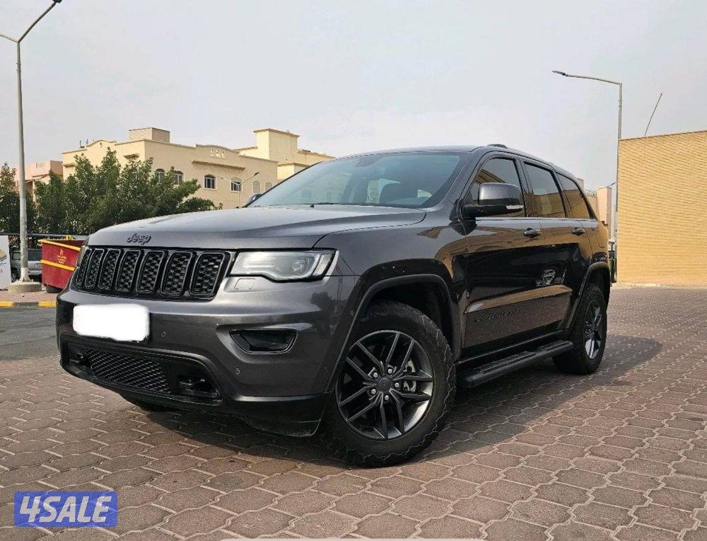 Jeep grand Cherokee 2020 جيب قراند شيروكي استعمال خفيف0