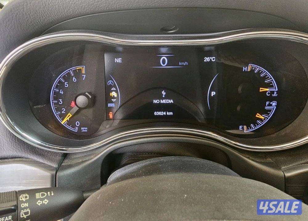 Jeep grand Cherokee 2020 جيب قراند شيروكي استعمال خفيف8