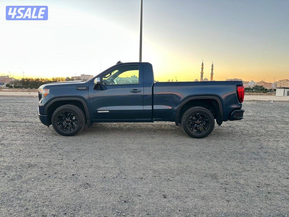 جي ام سي سييرا اليفيشن ٢٠٢١ بحالة الوكالة2