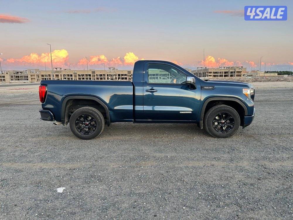 جي ام سي سييرا اليفيشن ٢٠٢١ بحالة الوكالة3