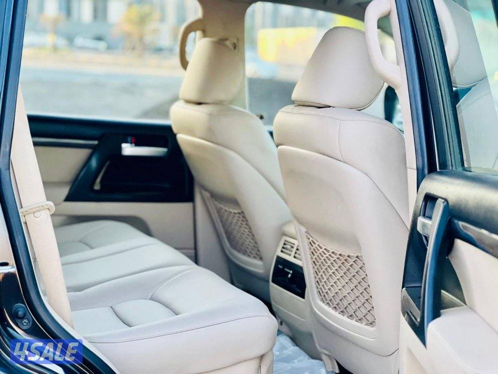 تويوتا لاكروز GXR6