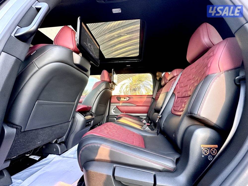 معرض القمة🚩10