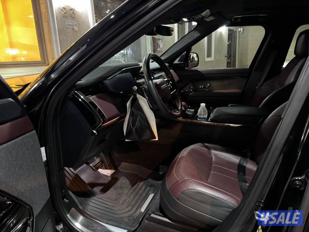 رنج سبورت 2024 اللون مميز بحالة الوكالة5