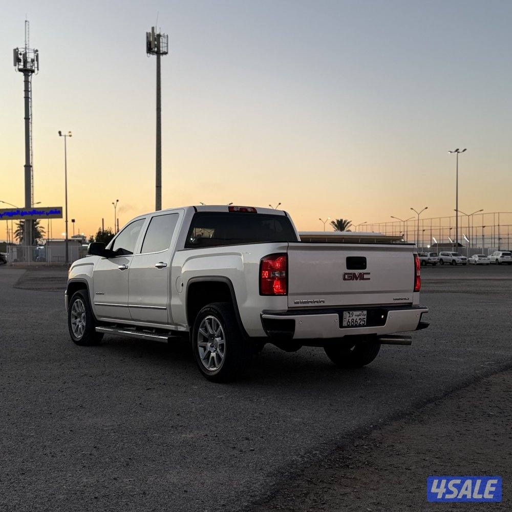 🛑GMC DENALI 🛑4