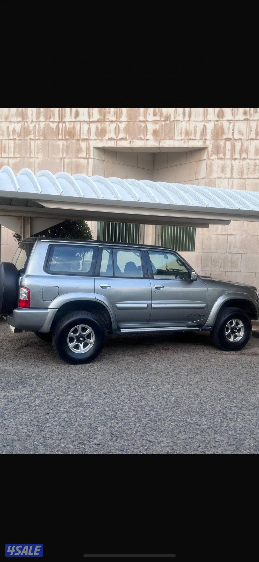 للبيع سفاري ٢٠٠٣0