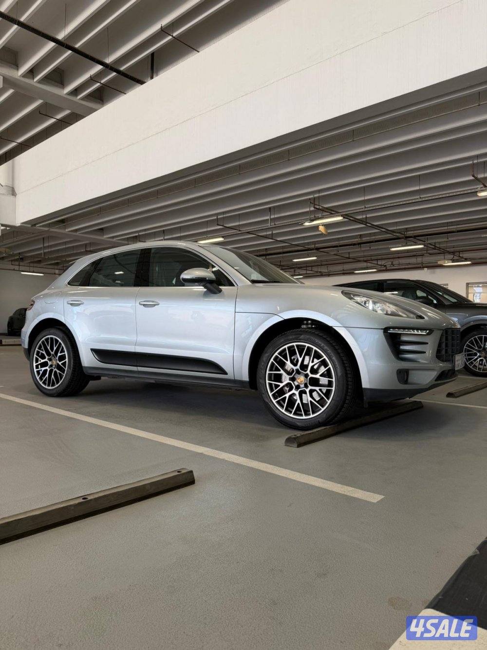 MACAN S تحت الكفالة3