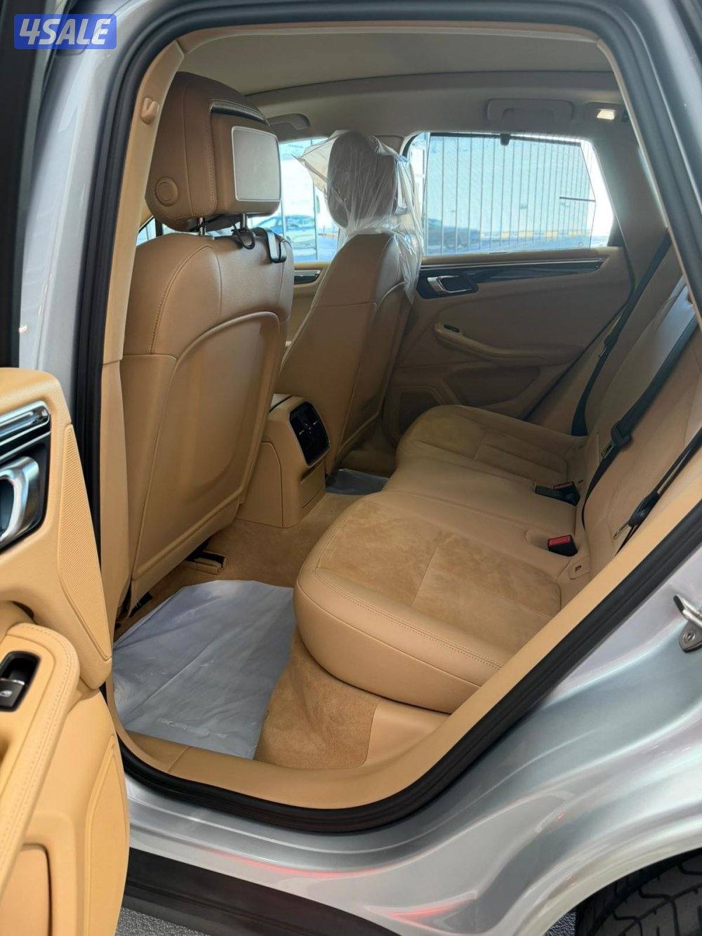 MACAN S تحت الكفالة12