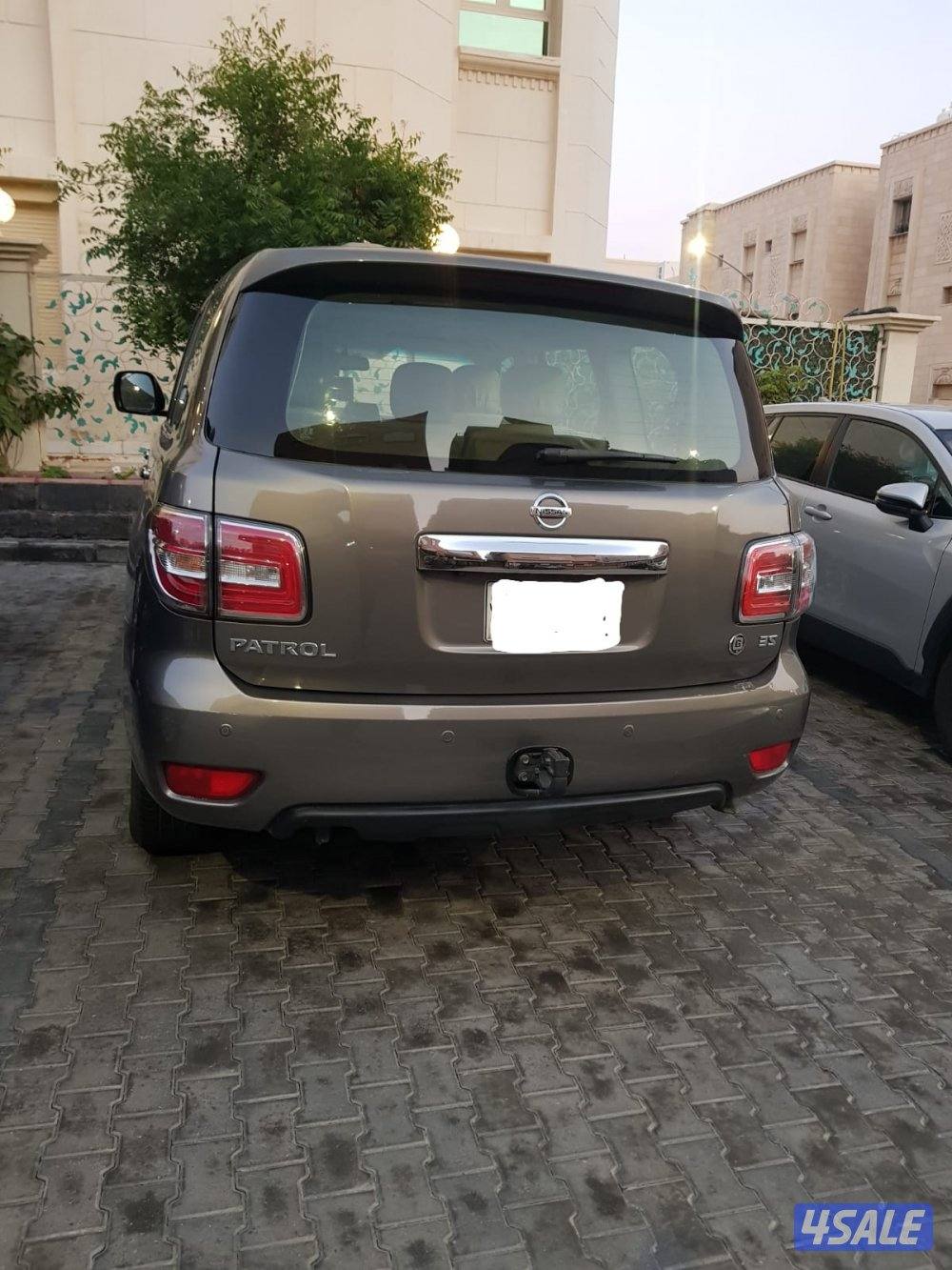 للبيع نيسان بترول SE بحالة جيده فتحت سقف مفتاحين الوكاله ممشي196الف2