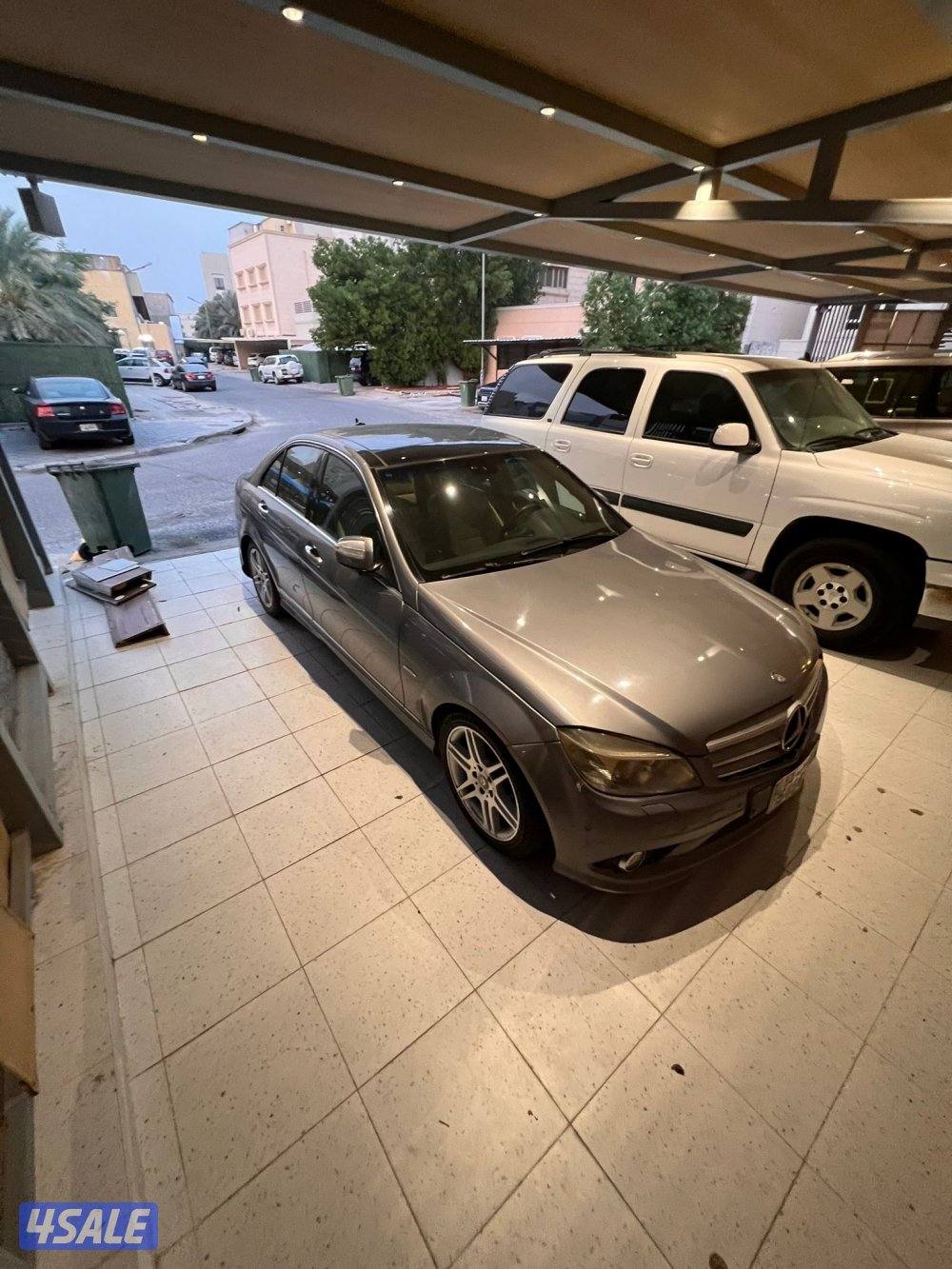 مرسيدس c2304