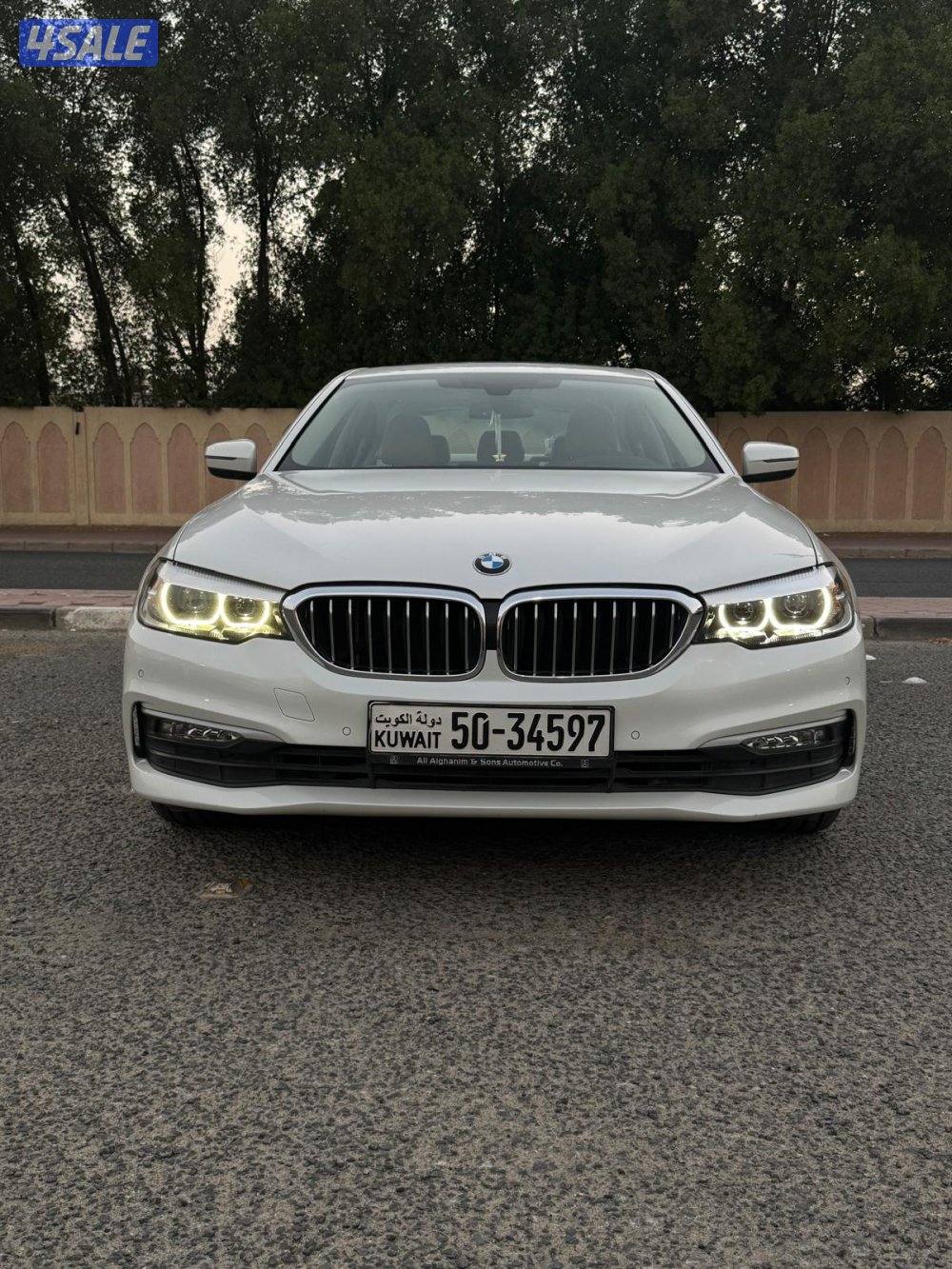 للبيع بي ام دبليو 520i1