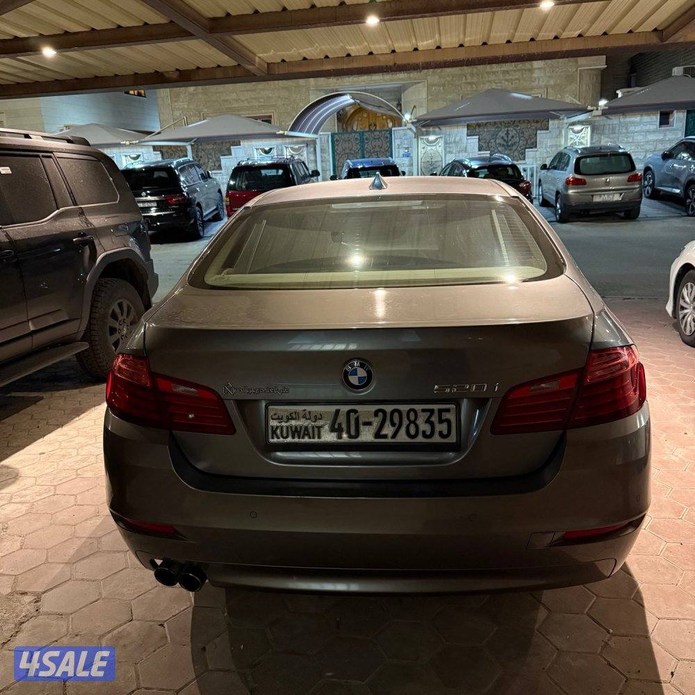 بي ام دبليو 520i4