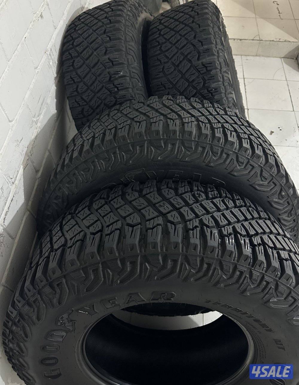 للبيع 4 تواير قوديير حجم 173