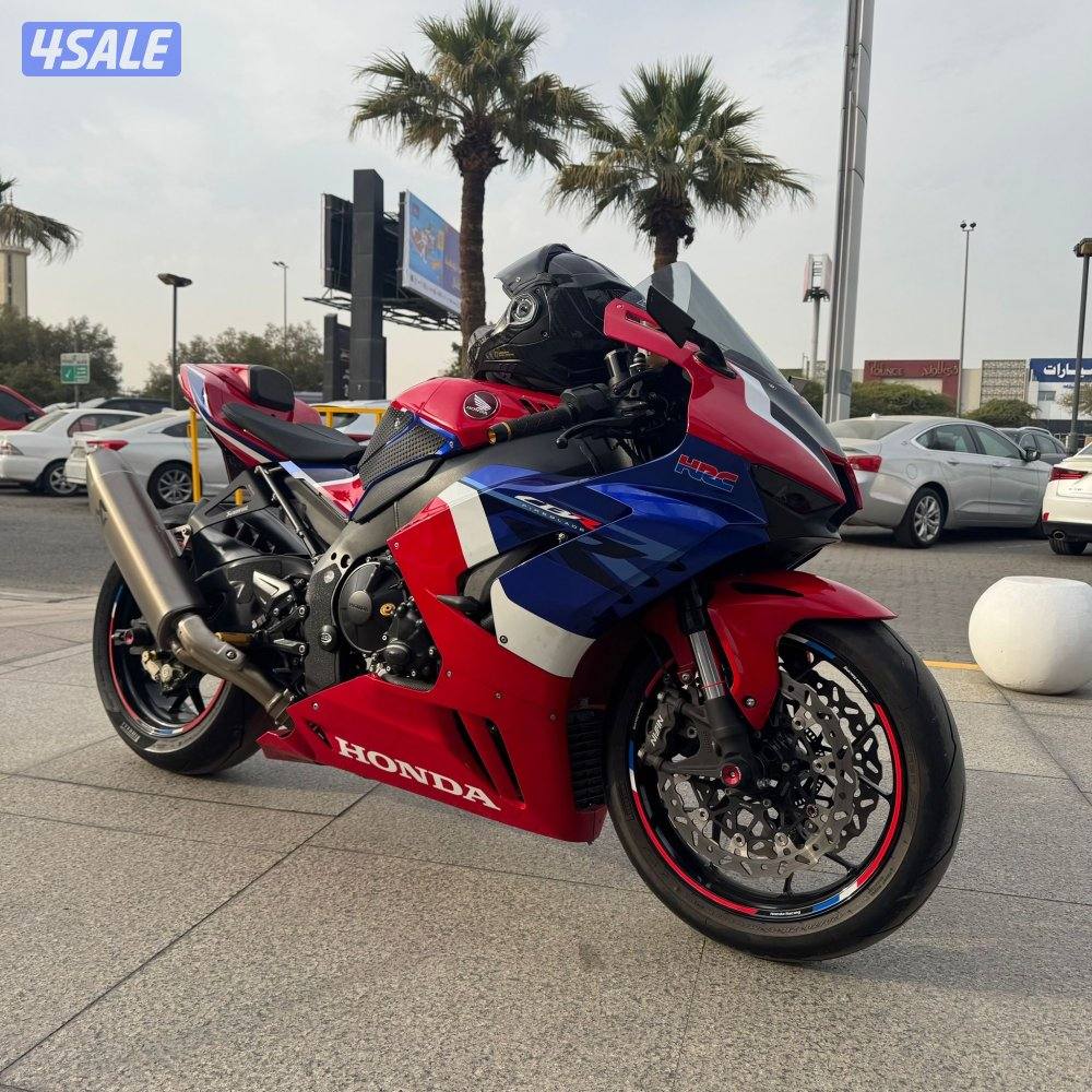 للبيع CBR 1000RRR1