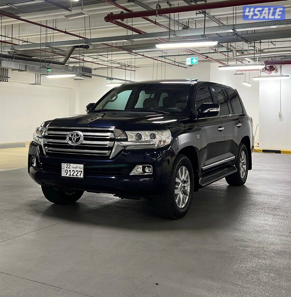 للبيع لاند كروز vxr 5.712