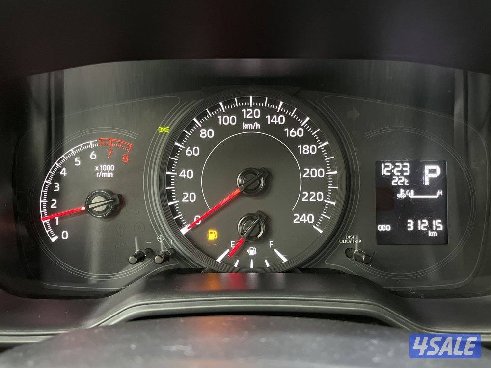 TOYOTA COROLLA CROS COROLLA-CROSS LTD4