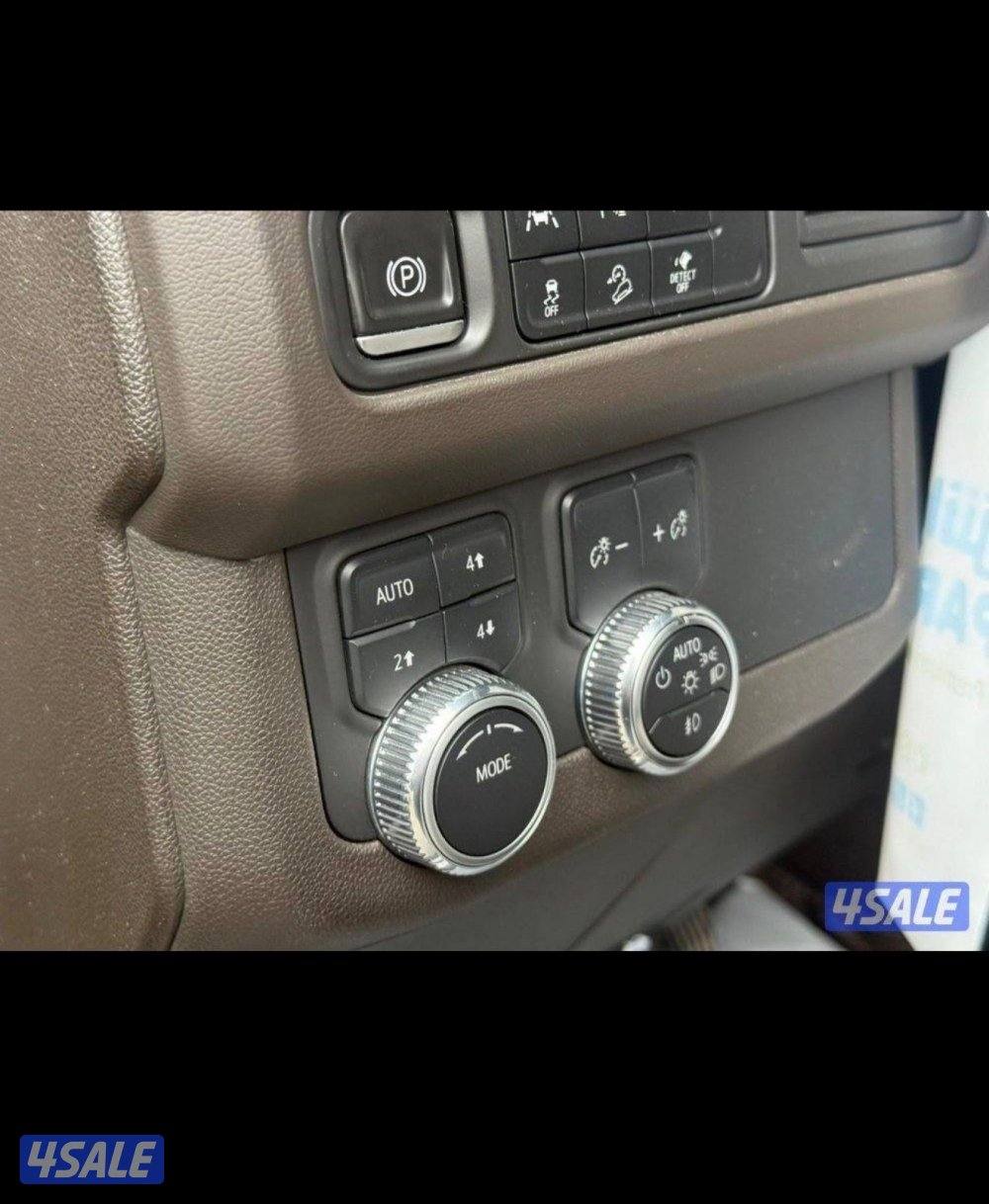 للبيع يوكن SLT موديل 2022 شرط الفحص وارد الكويت بهبهاني5