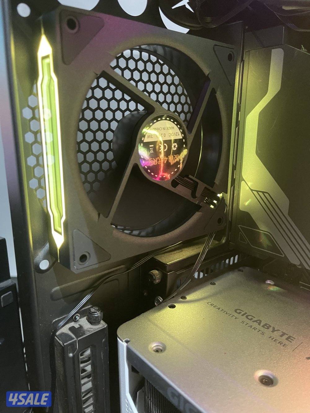 بي سي قوي 4080 16 gg و معالج i9 13900k3