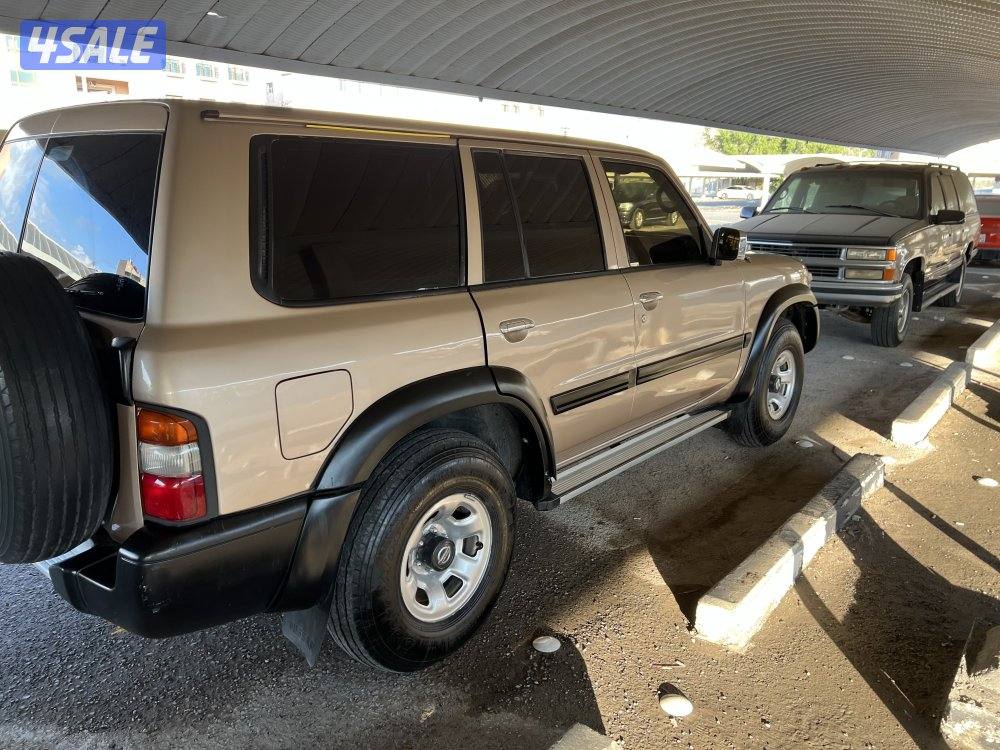 للبيع سفاري موديل ٩٨2