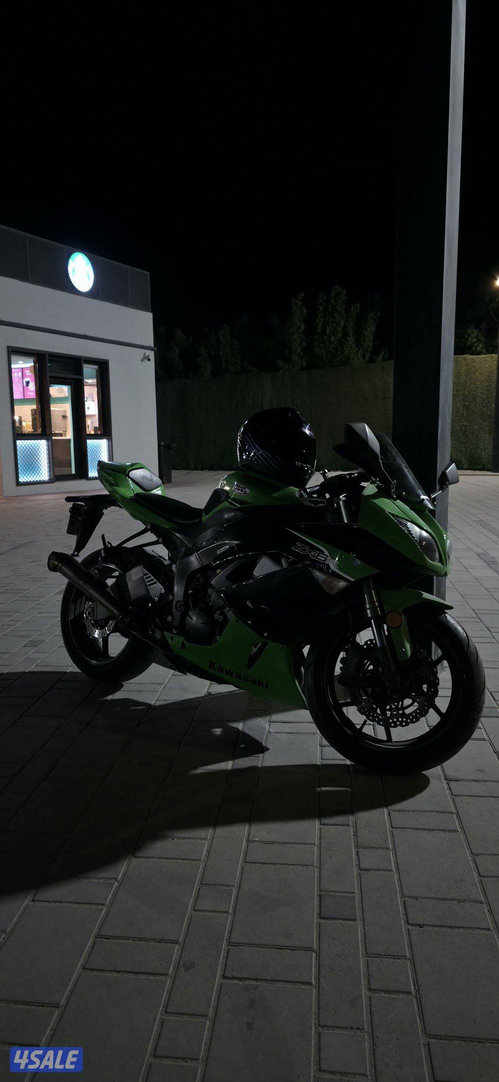 Kawasaki ZX6R 20112