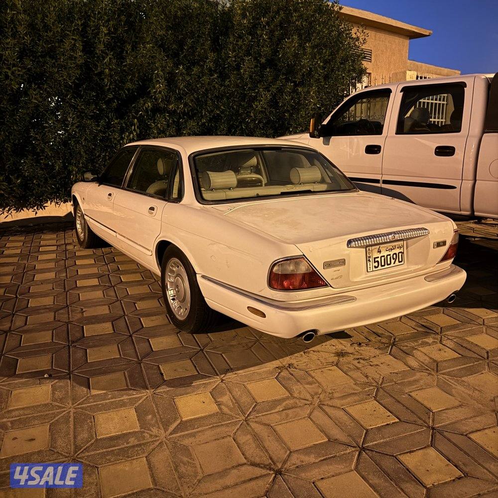 للبيع ديملر2