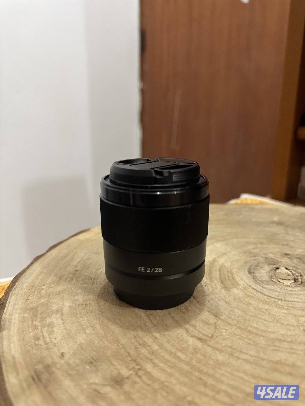 Camera , lens , charger ,battery15