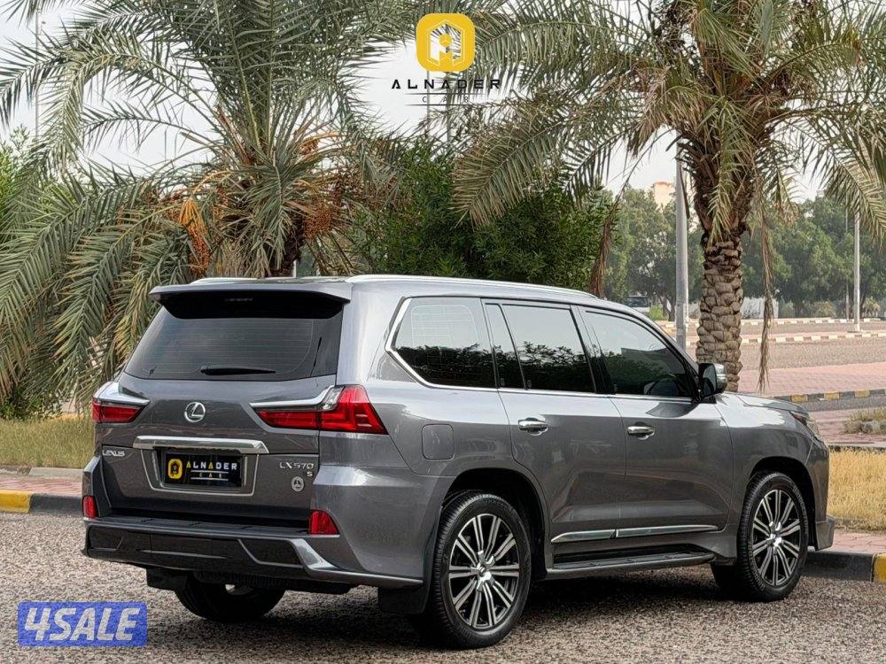 لكزسLX570 SPORT موديل 2018 وارد الساير3