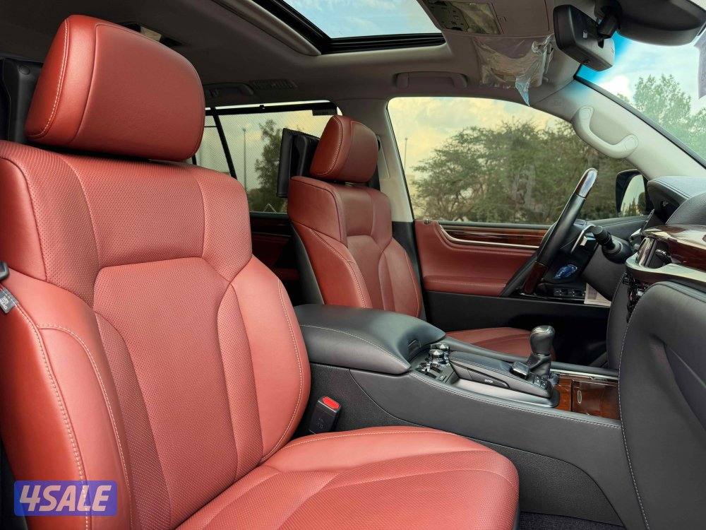 لكزسLX570 SPORT موديل 2018 وارد الساير8