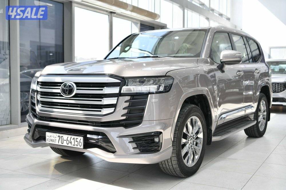تويوتا لاندكروزر GXR ايرو اس - توين تيربو0