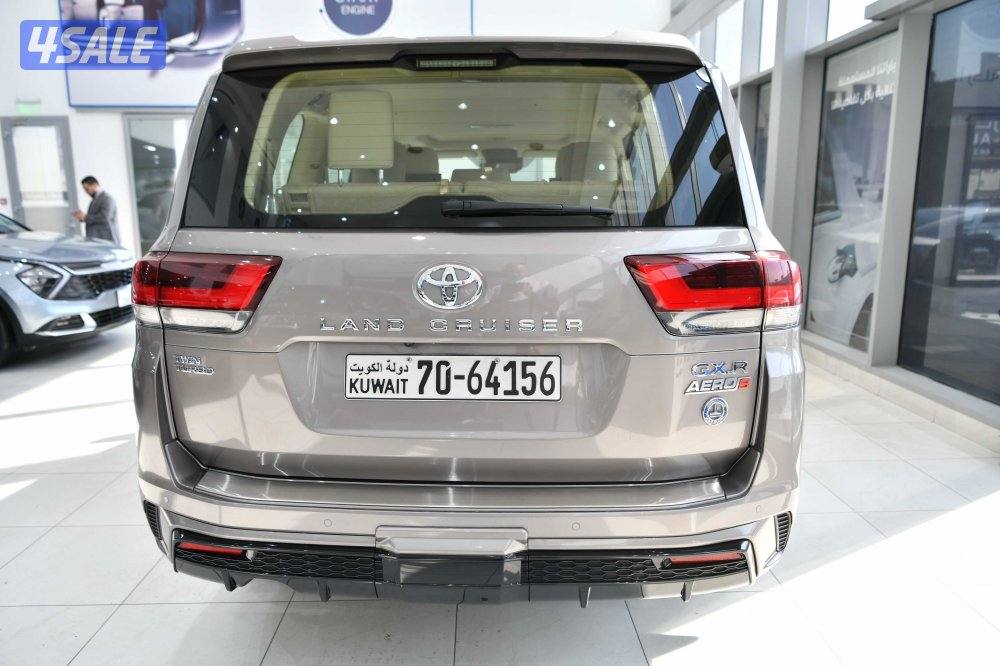 تويوتا لاندكروزر GXR ايرو اس - توين تيربو3