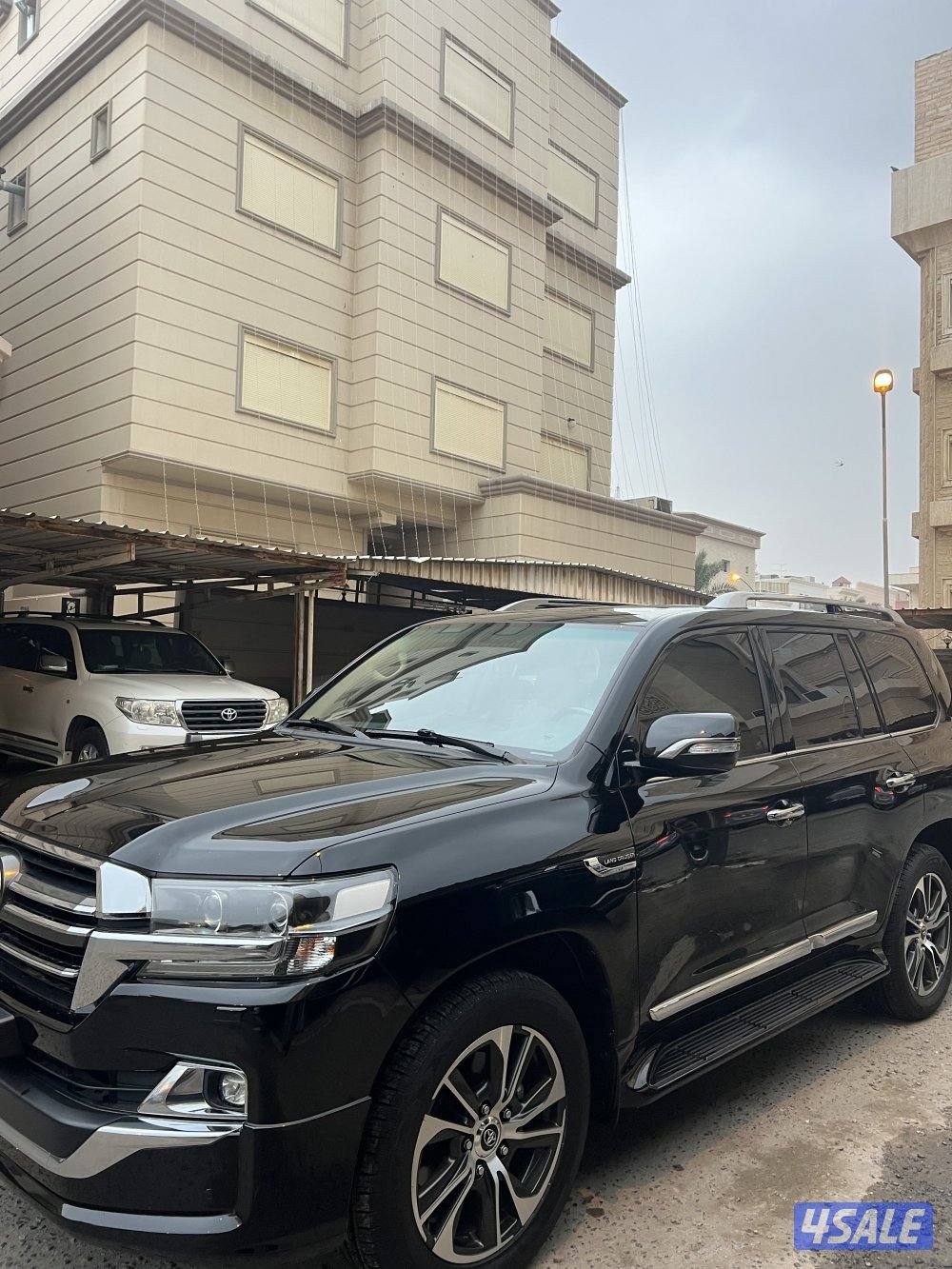 لاند كروزر1