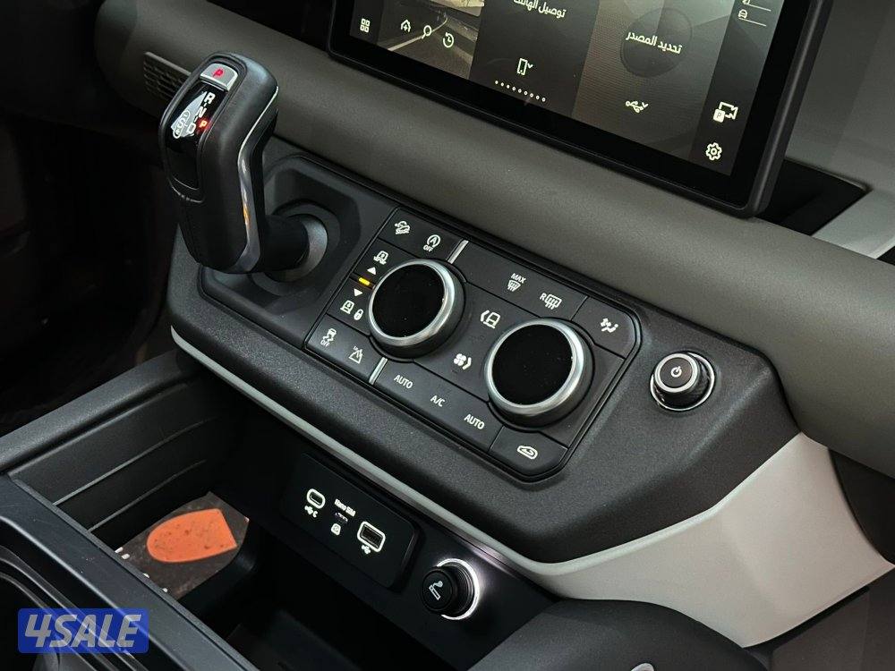 ديفيندرSE90 موديل2023 6سلندر عداد44الف سيرفس منتظم وارد الغانم9