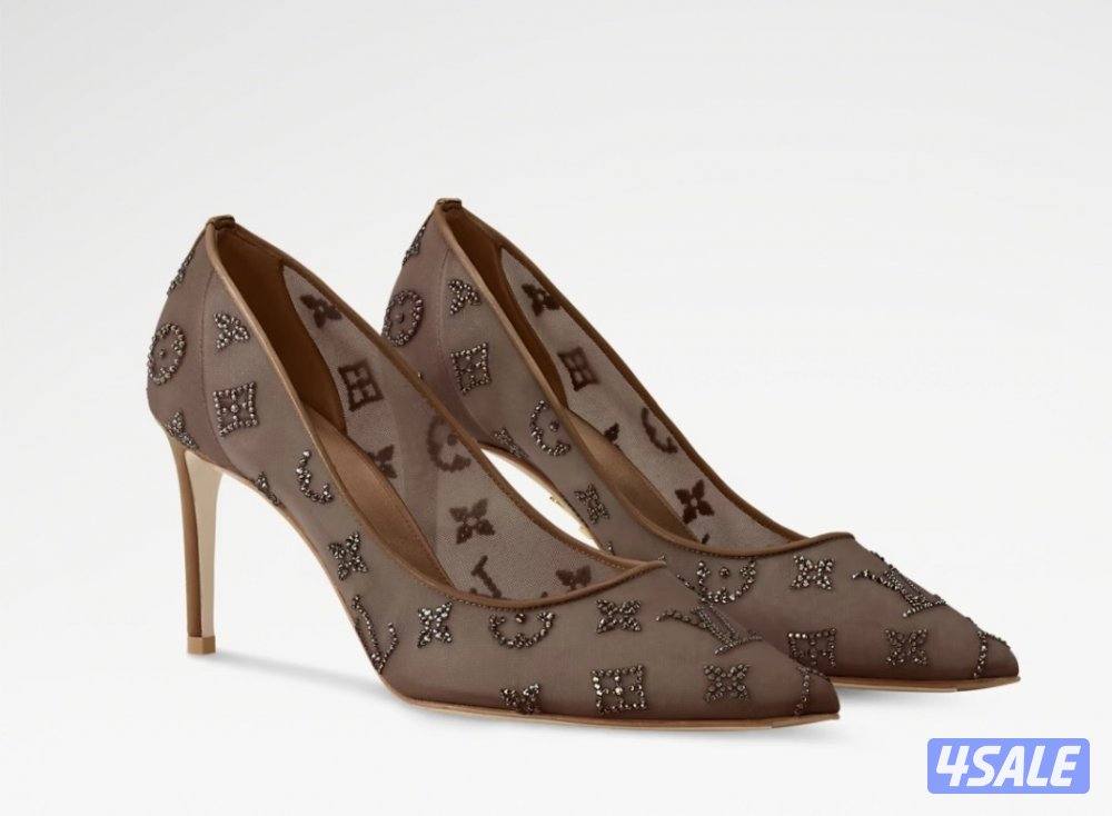 شوز لويس فويتون ماستر جديد بالكرتون قياس 371