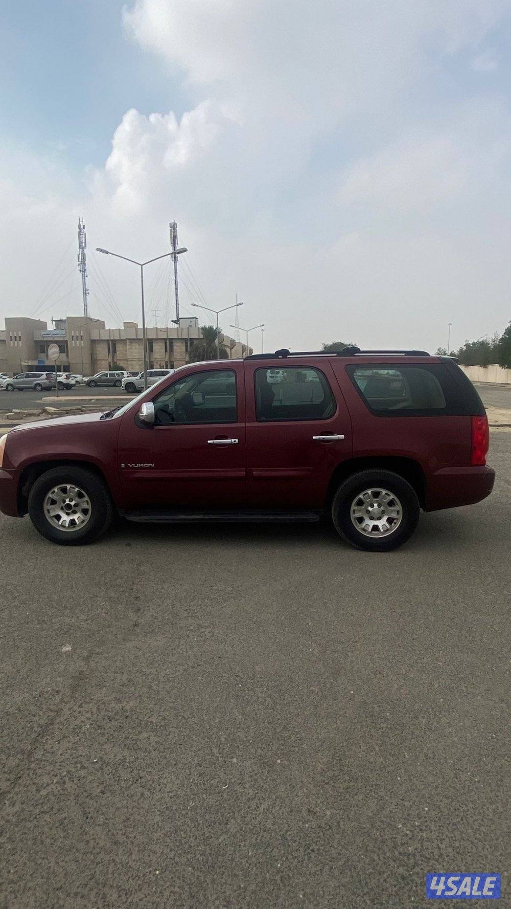 للبيع يوكن موديل 20081